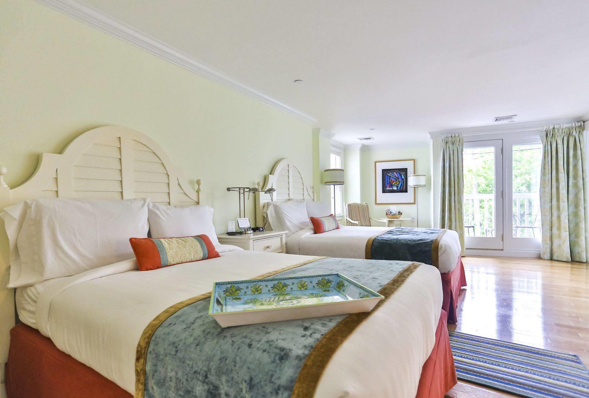 Mansion House Inn Винярд Хейвън Екстериор снимка